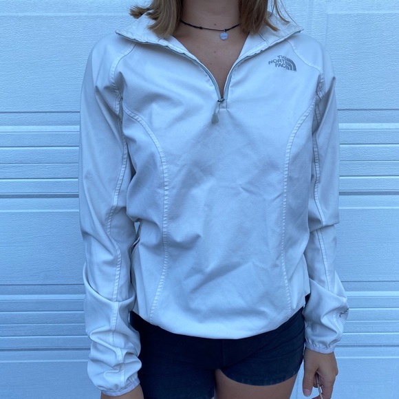 White North Face windbreaker - Picture 1 of 3